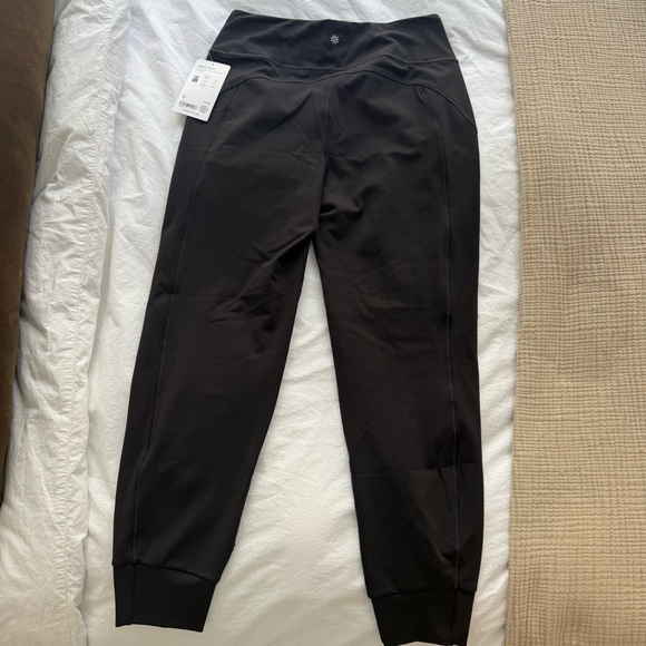 Athleta Rainier Mid-Rise Joggers in Black - Picture 8 of 9